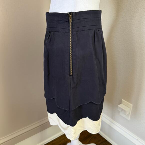 Floreat Anthropologie Navy Ivory Scalloped Tiered Skirt  Sz4 Cotton Silk Blend - Picture 3 of 6